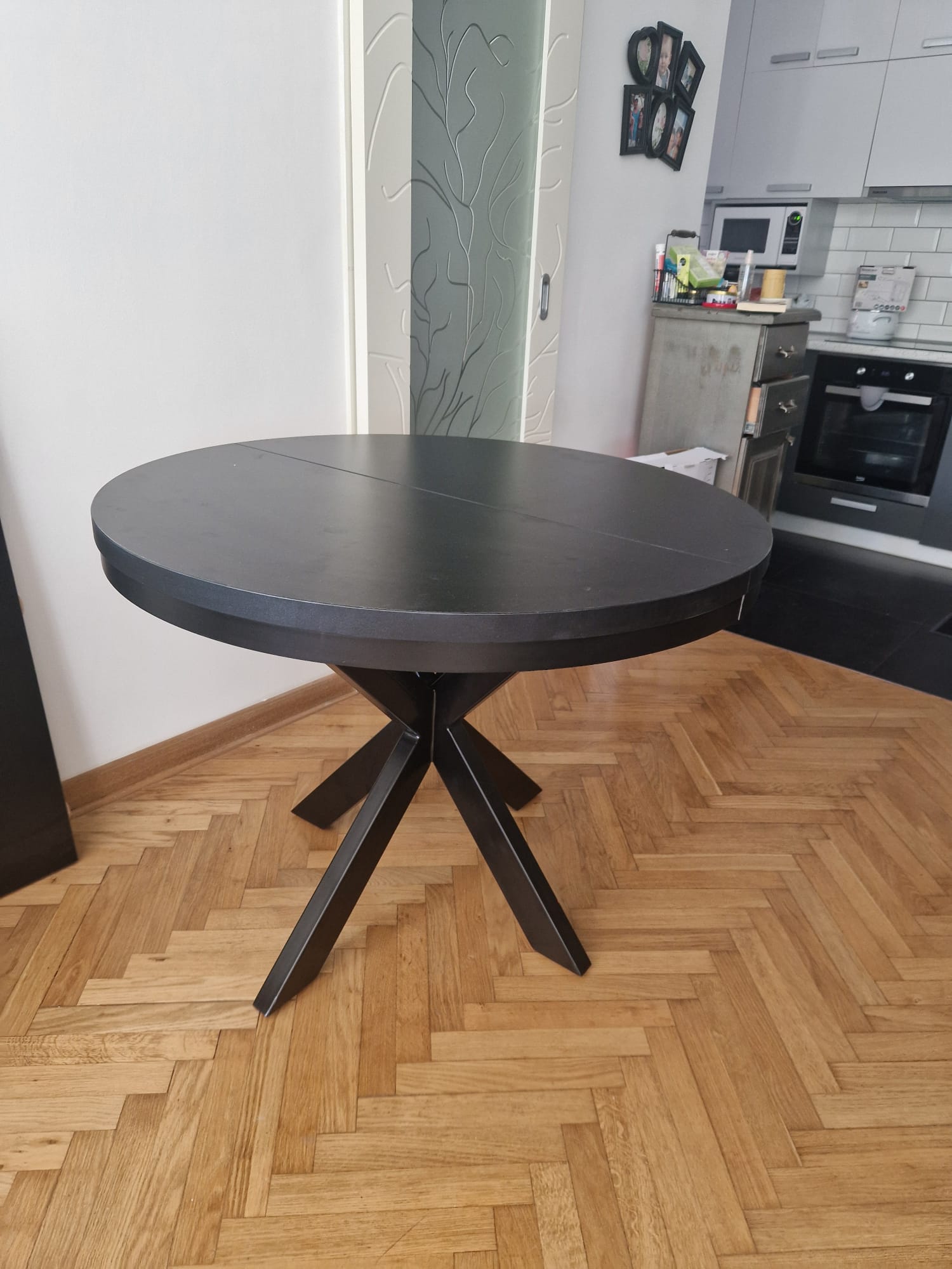 Okrugli Ženeva